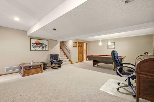 2825 N 103rd Street, Kansas City, KS 66109