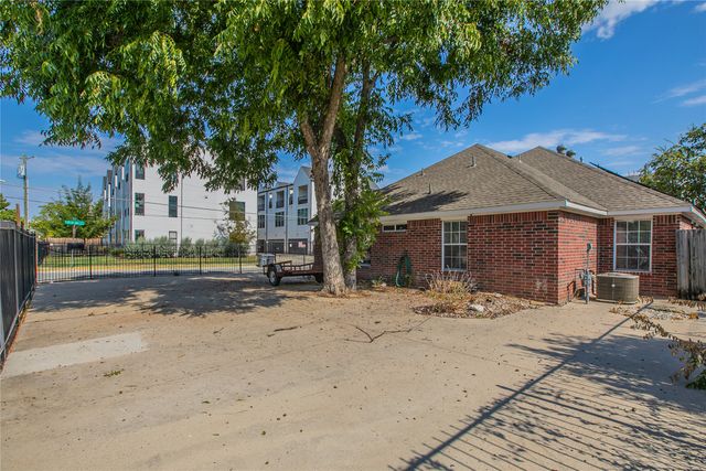 4720 San Jacinto Street, Dallas, TX 75204