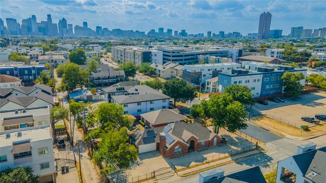 4720 San Jacinto Street, Dallas, TX 75204