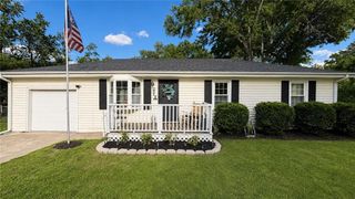 205 Hostetter Street, Buckner, MO 64016
