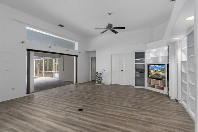 35 CAPTAINS COVE ROAD, Inglis, FL 34449