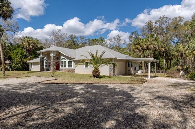 35 CAPTAINS COVE ROAD, Inglis, FL 34449