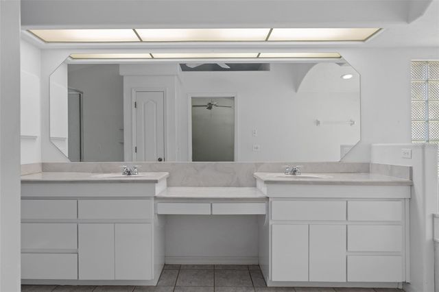 35 CAPTAINS COVE ROAD, Inglis, FL 34449