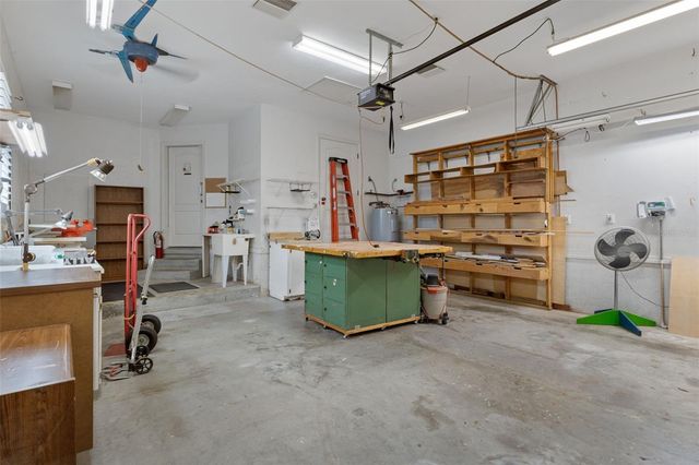 35 CAPTAINS COVE ROAD, Inglis, FL 34449