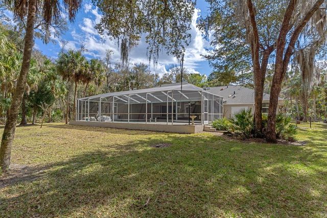 35 CAPTAINS COVE ROAD, Inglis, FL 34449