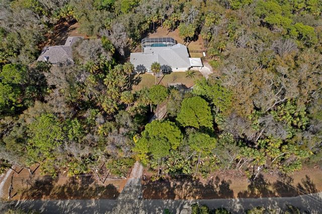 35 CAPTAINS COVE ROAD, Inglis, FL 34449