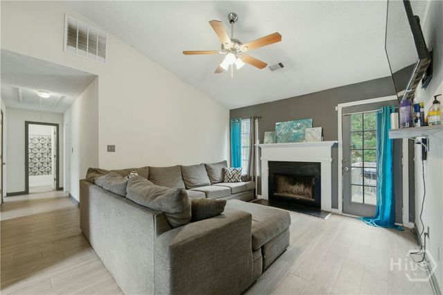 7106 Oakwood Circle, Rex, GA 30273