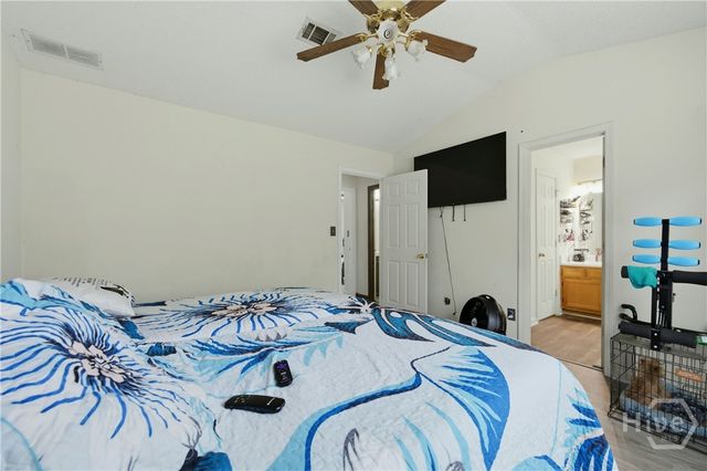 7106 Oakwood Circle, Rex, GA 30273