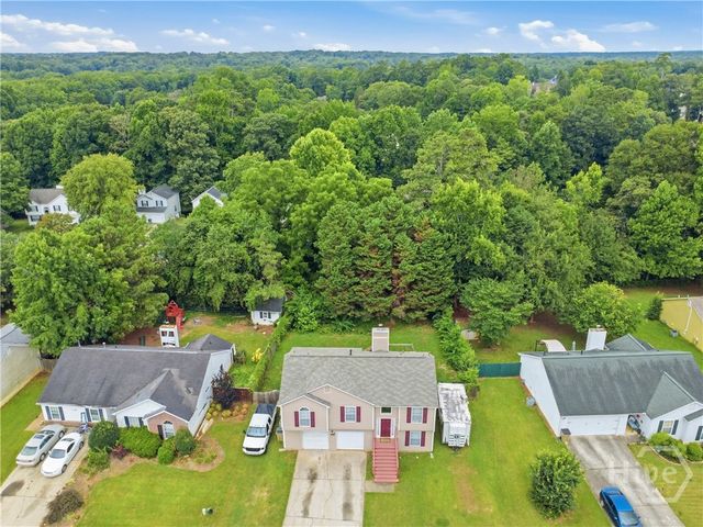 7106 Oakwood Circle, Rex, GA 30273