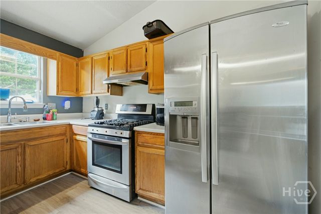 7106 Oakwood Circle, Rex, GA 30273