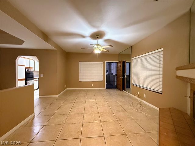 1403 SANTA MARGARITA Street D, Las Vegas, NV 89146