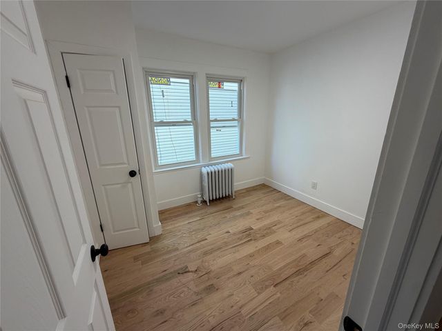 8815 215th Place Apt 1, Queens Village, NY 11427