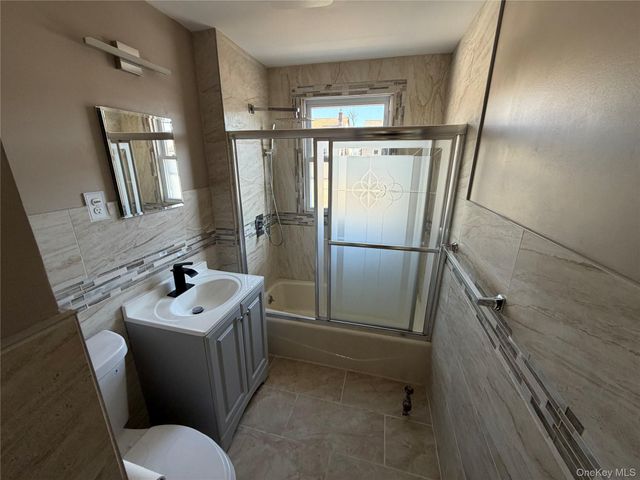 8815 215th Place Apt 1, Queens Village, NY 11427