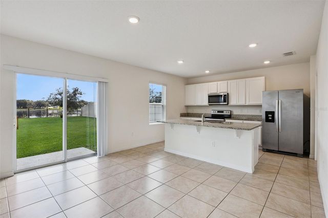1104 FOX PATH, Davenport, FL 33837