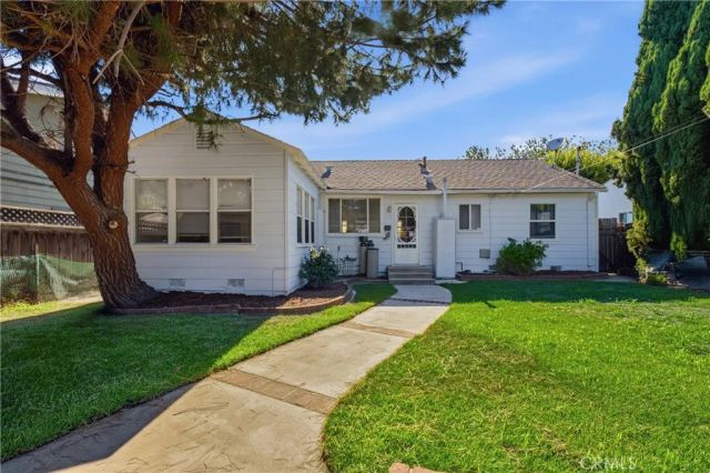 2860 Daisy, Long Beach, CA 90806