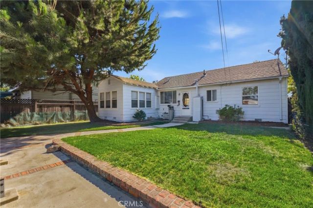 2860 Daisy, Long Beach, CA 90806