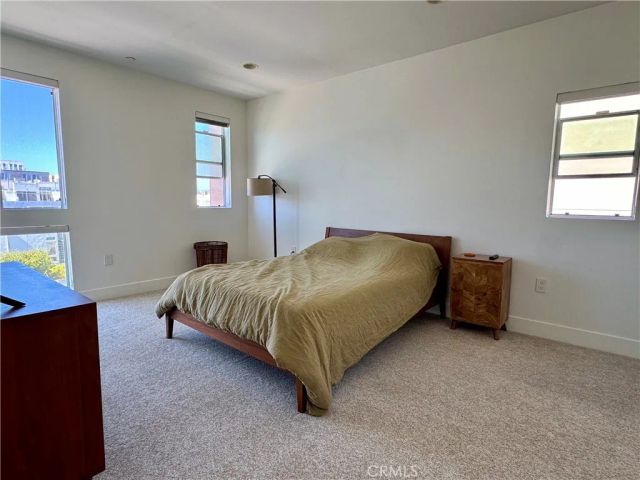 4211 Redwood Avenue 408, Los Angeles, CA 90066
