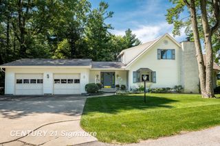 33 Ferro Street, Sanford, MI 48657