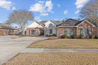 203 Mill Pond Drive, Youngsville, LA 70592