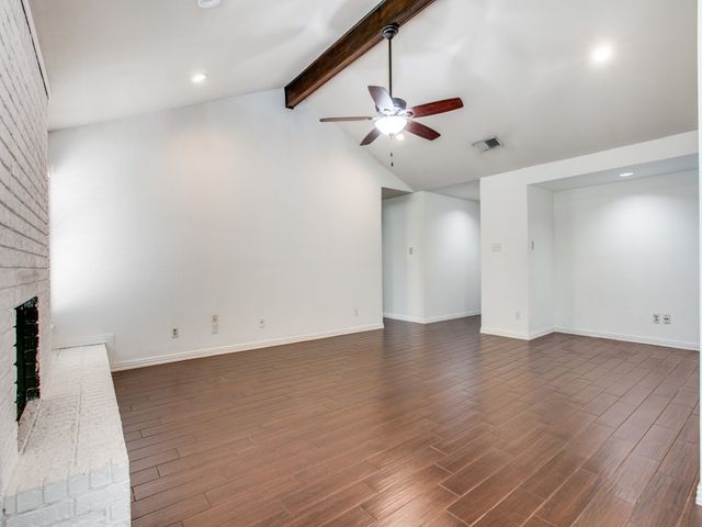 209 Ginger Lane, Euless, TX 76039