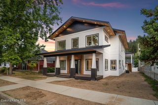 816 E Young Ave, Coeur D'alene, ID 83814