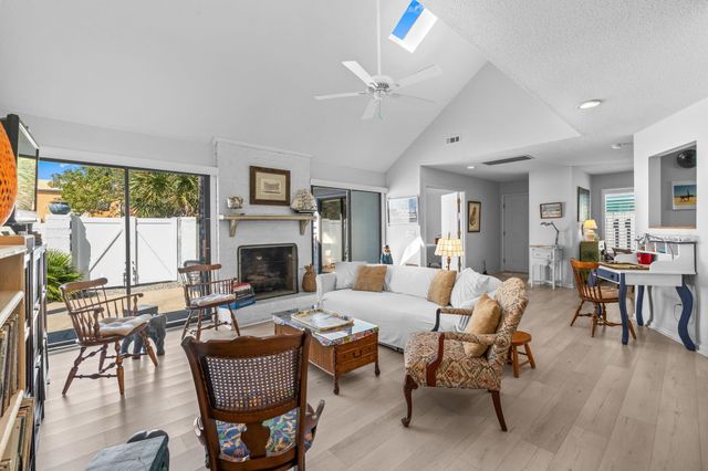 708-B 23rd Ave. S, North Myrtle Beach, SC 29582