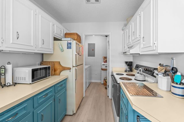 708-B 23rd Ave. S, North Myrtle Beach, SC 29582