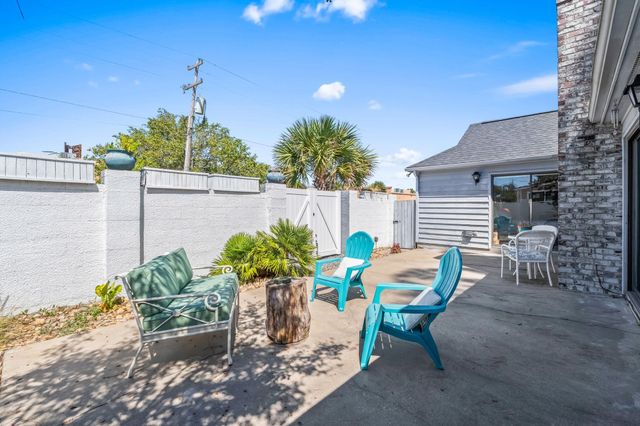 708-B 23rd Ave. S, North Myrtle Beach, SC 29582