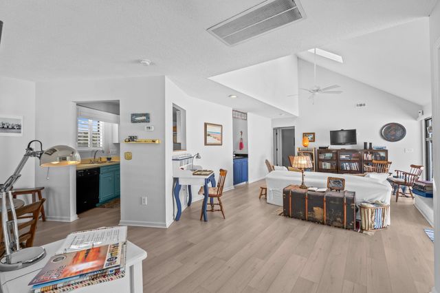 708-B 23rd Ave. S, North Myrtle Beach, SC 29582