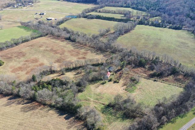 3568 Arbor Hill Rd, Petersburg, TN 37144