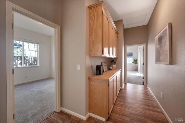 956 Allen St, Petaluma, CA 94954