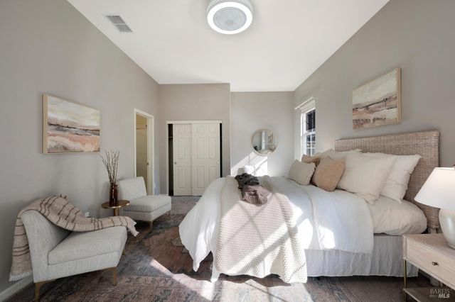 956 Allen St, Petaluma, CA 94954