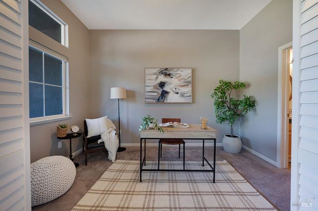 956 Allen St, Petaluma, CA 94954