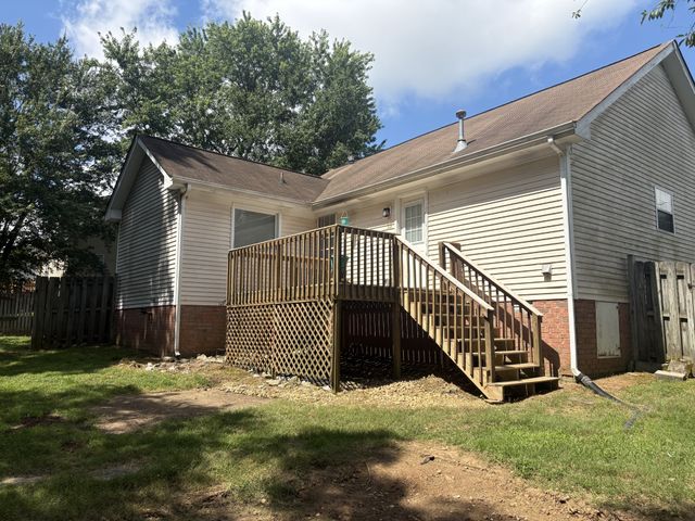 2824 Maple Cir, Thompsons Station, TN 37179
