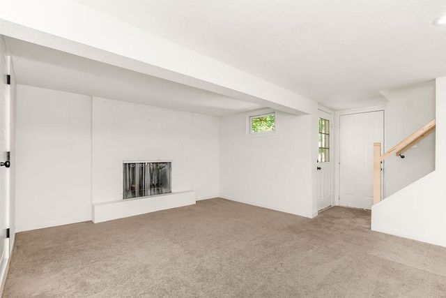 5908 NW Harris Drive, Kansas City, MO 64152