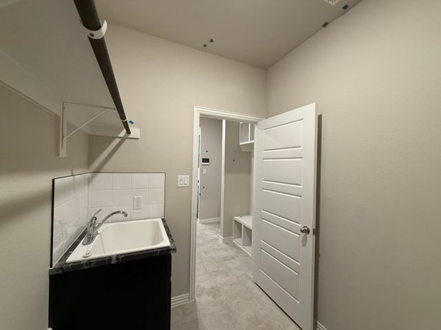 2217 Shamrock Lane, Weatherford, TX 76087