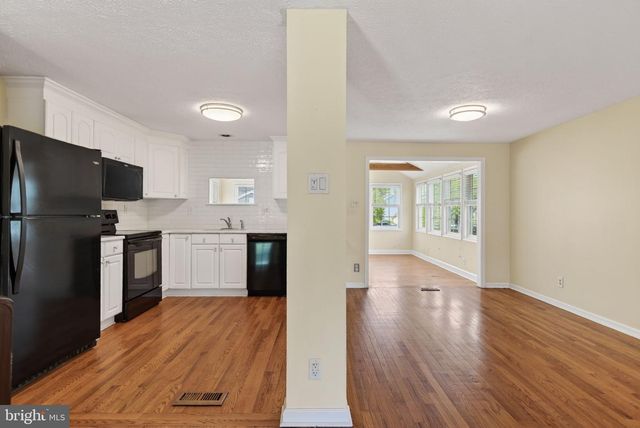 41 PALMETTO AVE, Marlton, NJ 08053