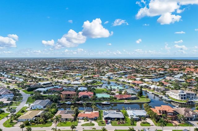 2174 BAYOU ROAD, Punta Gorda, FL 33950