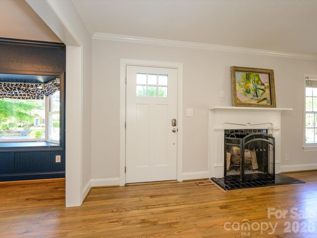 1929 Mecklenburg Avenue, Charlotte, NC 28205