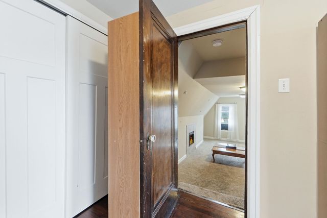 4233 Arlington Avenue, Fort Wayne, IN 46807