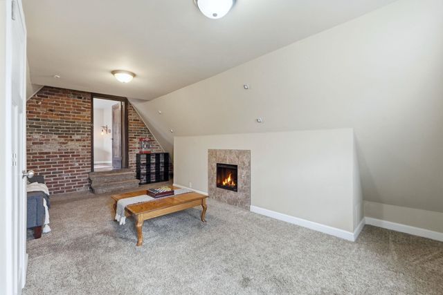 4233 Arlington Avenue, Fort Wayne, IN 46807