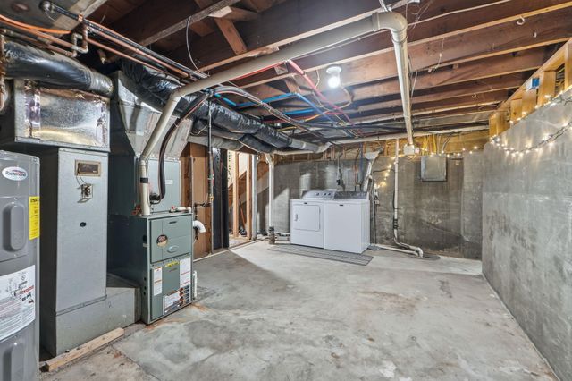 4233 Arlington Avenue, Fort Wayne, IN 46807