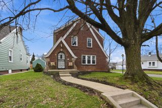 4233 Arlington Avenue, Fort Wayne, IN 46807