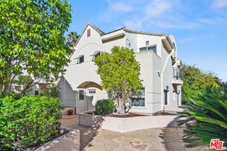 5107 Coldwater Canyon Avenue 13, Sherman Oaks, CA 91423