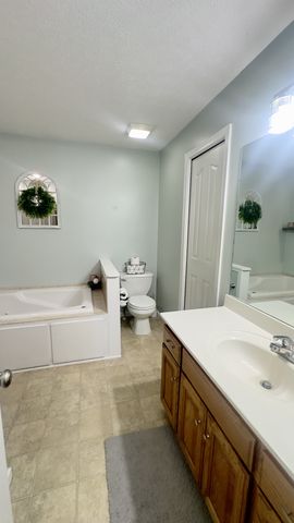 74 Snow Tree Bnd, Manchester, TN 37355