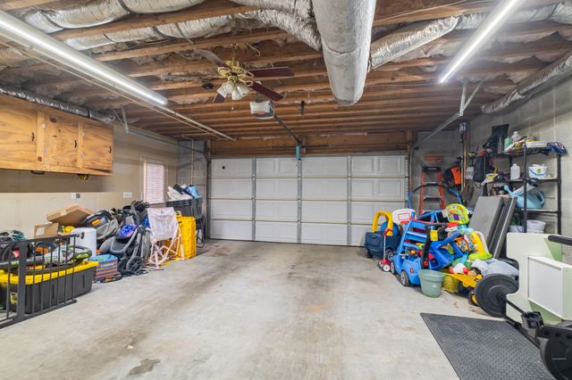 74 Snow Tree Bnd, Manchester, TN 37355