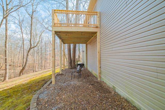 74 Snow Tree Bnd, Manchester, TN 37355