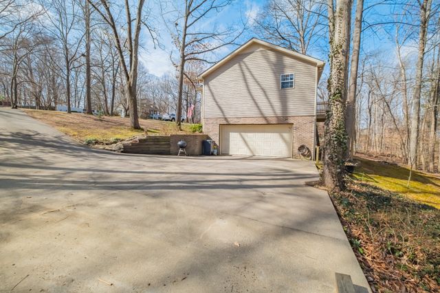 74 Snow Tree Bnd, Manchester, TN 37355