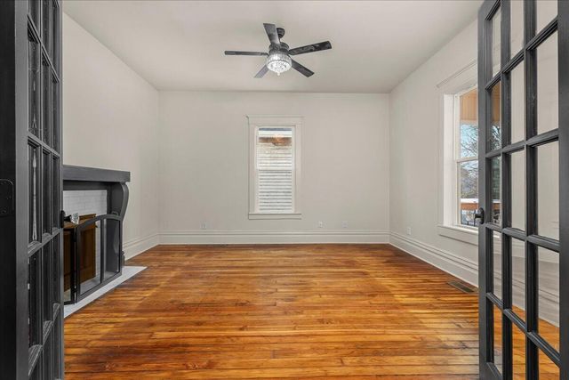 221 W Hickman Street, Winchester, KY 40391