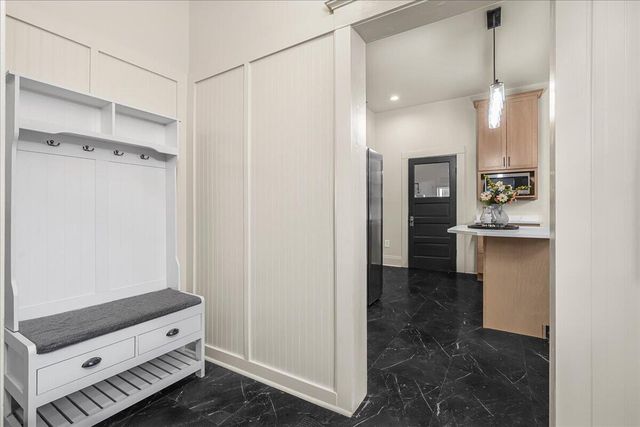 221 W Hickman Street, Winchester, KY 40391